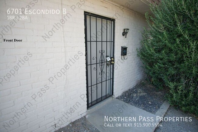 6701 Escondido Dr in El Paso, TX - Building Photo - Building Photo