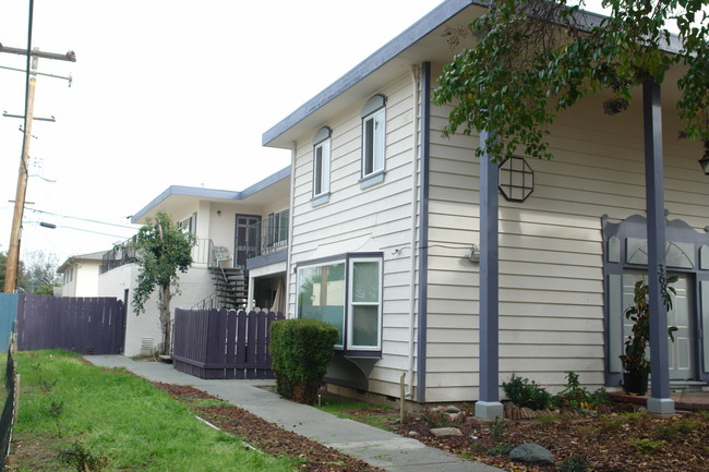 3687 Waterbury Ct in San Jose, CA - Foto de edificio - Building Photo