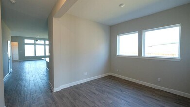 302 Pure Parsley Path in Richmond, TX - Building Photo - Building Photo