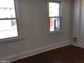 1503 S Beulah St in Philadelphia, PA - Building Photo - Building Photo