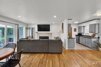 220 N Owyhee St in Boise, ID - Building Photo - Building Photo