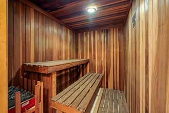 Camarillo Oaks in Camarillo, CA - Foto de edificio - Building Photo