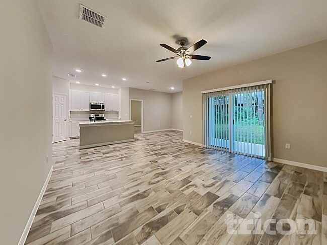 1337 19th St in Orange City, FL - Building Photo - Building Photo