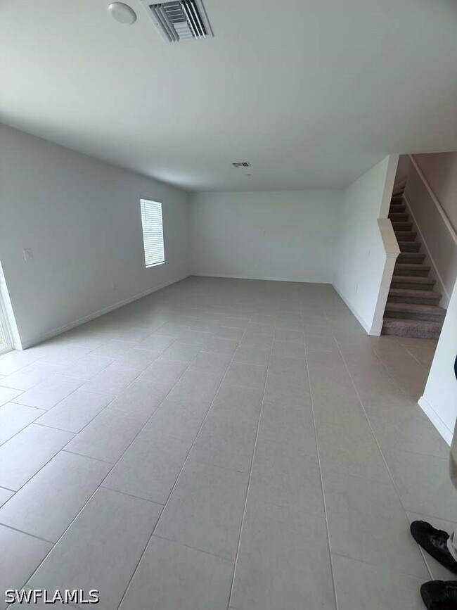 property at 11613 Savanna Lks Blvd