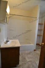 106 Bowen Pl in Joliet, IL - Foto de edificio - Building Photo