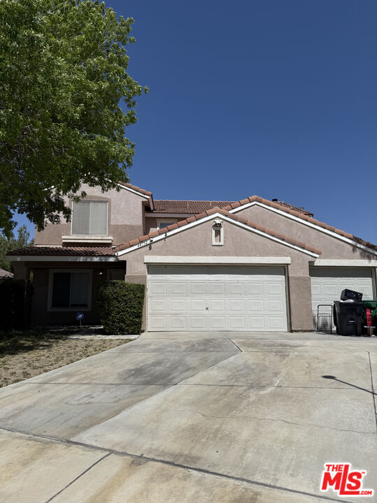 44752 Ranchwood Ave in Lancaster, CA - Building Photo - Building Photo