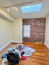 379 Main St, Unit Main Street Woburn MA in Woburn, MA - Building Photo - Building Photo