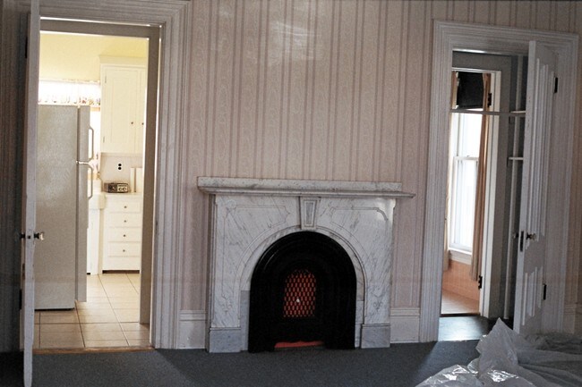425 Middle St in Portsmouth, NH - Foto de edificio - Building Photo