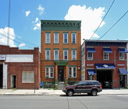 714 22nd St in Union City, NJ - Building Photo - Building Photo