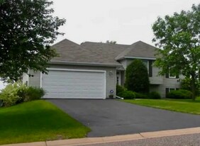 12675 Durango Pl in Apple Valley, MN - Building Photo