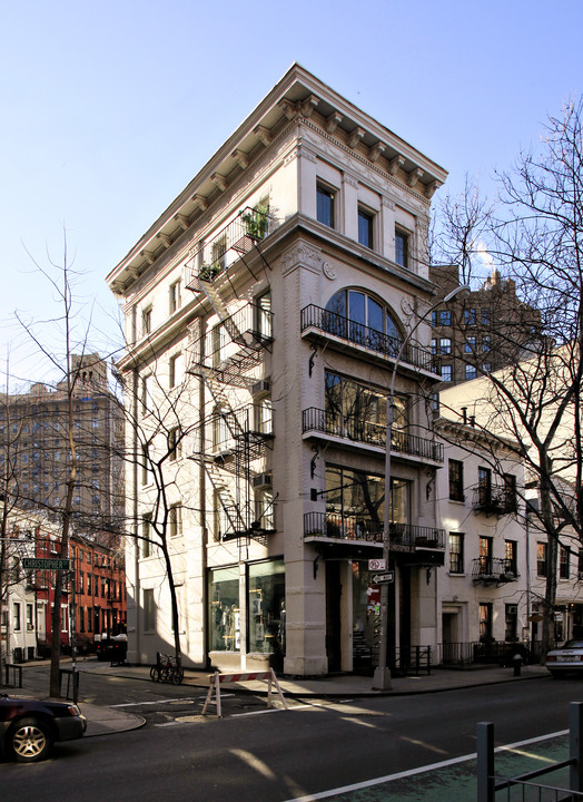 14 Christopher St in New York, NY - Foto de edificio