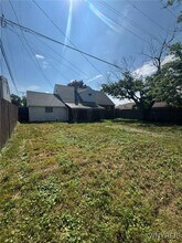 10 Ontario Dr in Buffalo, NY - Building Photo - Building Photo