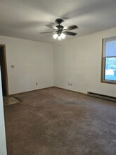 104 E Mill St, Unit #3 in Rochester, IL - Building Photo - Building Photo