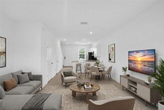 8765 Daybreak St in Sarasota, FL - Foto de edificio - Building Photo