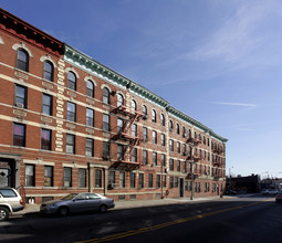 Rockridge in Brooklyn, NY - Foto de edificio - Building Photo