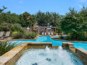 Santa Fe Ranch Apartments in Irving, TX - Foto de edificio - Building Photo