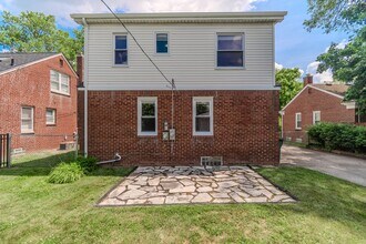 4355 Elmwood Ave in Royal Oak, MI - Building Photo - Building Photo