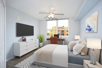 2665 SW 37th Ave, Unit 610 in Miami, FL - Foto de edificio - Building Photo