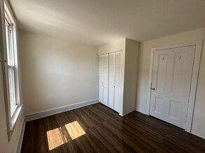 39 Guilden St in New Brunswick, NJ - Building Photo - Building Photo