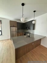 199 Gardner St in Boston, MA - Building Photo