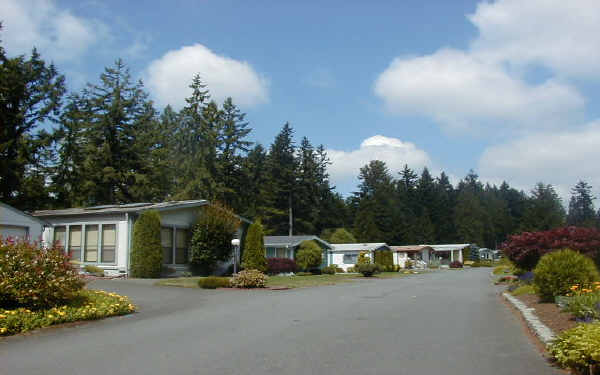 Fox Chase Mobile Home Park in Spanaway, WA - Building Photo - Building Photo