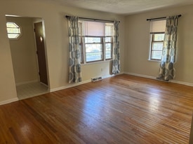 3600 Urbandale Ave in Des Moines, IA - Building Photo