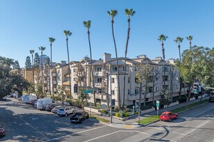 Chestnut Villas in Long Beach, CA - Building Photo