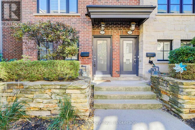 51 Lobo Mews in Toronto, ON - Building Photo - Building Photo