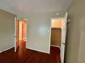 12702 Meadway Ct in Houston, TX - Building Photo - Building Photo