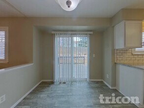 3025 Richmond Dr in Colorado Springs, CO - Building Photo - Building Photo