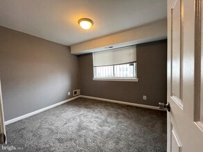 2512 Markham Ln-Unit -1 in Hyattsville, MD - Building Photo - Building Photo