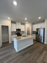 1717 Braemar Vlg Dr in Monroe, NC - Building Photo - Building Photo