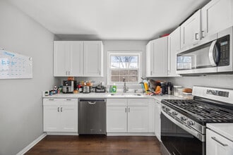 309 Waldmann Dr in Park Forest, IL - Foto de edificio - Building Photo