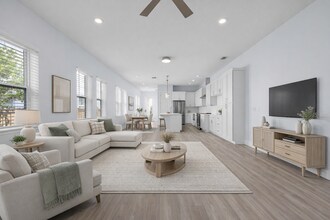 8721 Sperry St in Orlando, FL - Building Photo - Building Photo