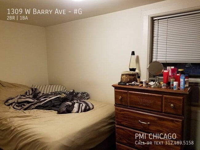1309 W Barry Ave in Chicago, IL - Building Photo - Building Photo