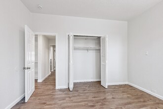 2065 15th Ave in Sacramento, CA - Building Photo - Building Photo
