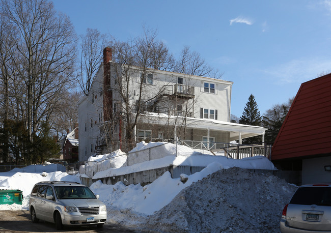 16 Atkins St in Meriden, CT - Building Photo - Building Photo