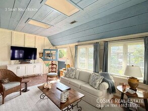 3 St Malo Beach in Oceanside, CA - Building Photo - Building Photo