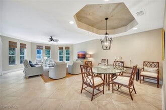 1004 5th St S in Naples, FL - Building Photo - Building Photo