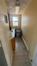 108 Phenix Ave in Cranston, RI - Building Photo - Building Photo
