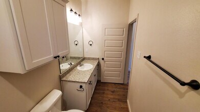 1230 N 7th St in Wolfforth, TX - Building Photo - Building Photo