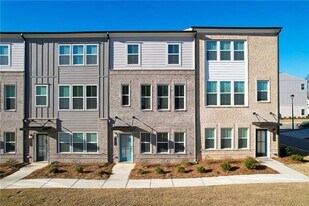 1276 May Elm Ln in Lawrenceville, GA - Building Photo