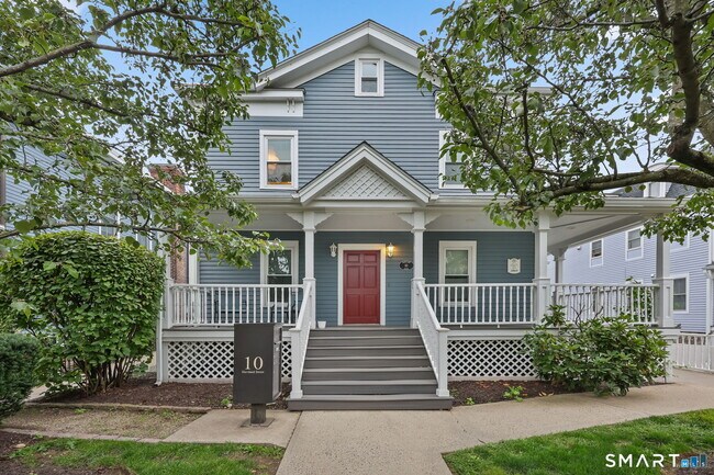 property at 10 Haviland St