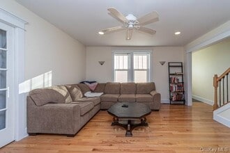 14 Edmunds Ln in Pine Bush, NY - Building Photo - Building Photo