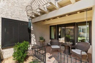 73318 Shadow Mountain Dr in Palm Desert, CA - Building Photo - Building Photo