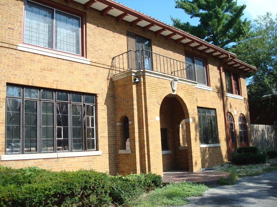 1004 S Lincoln Ave, Unit 1 in Urbana, IL - Building Photo