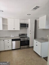 4201 Lindsey Dr in Decatur, GA - Building Photo - Building Photo