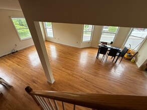 146 Sargeant St, Unit 2W in Hartford, CT - Building Photo - Building Photo