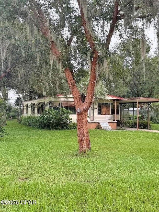 18475 SE 55th Pl in Ocklawaha, FL - Building Photo - Building Photo