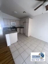 10769 Almond St in Adelanto, CA - Building Photo - Building Photo